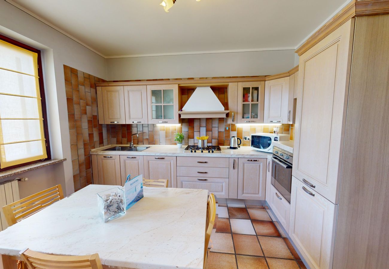 Villa in Puegnago sul Garda - VILLA FIORITA