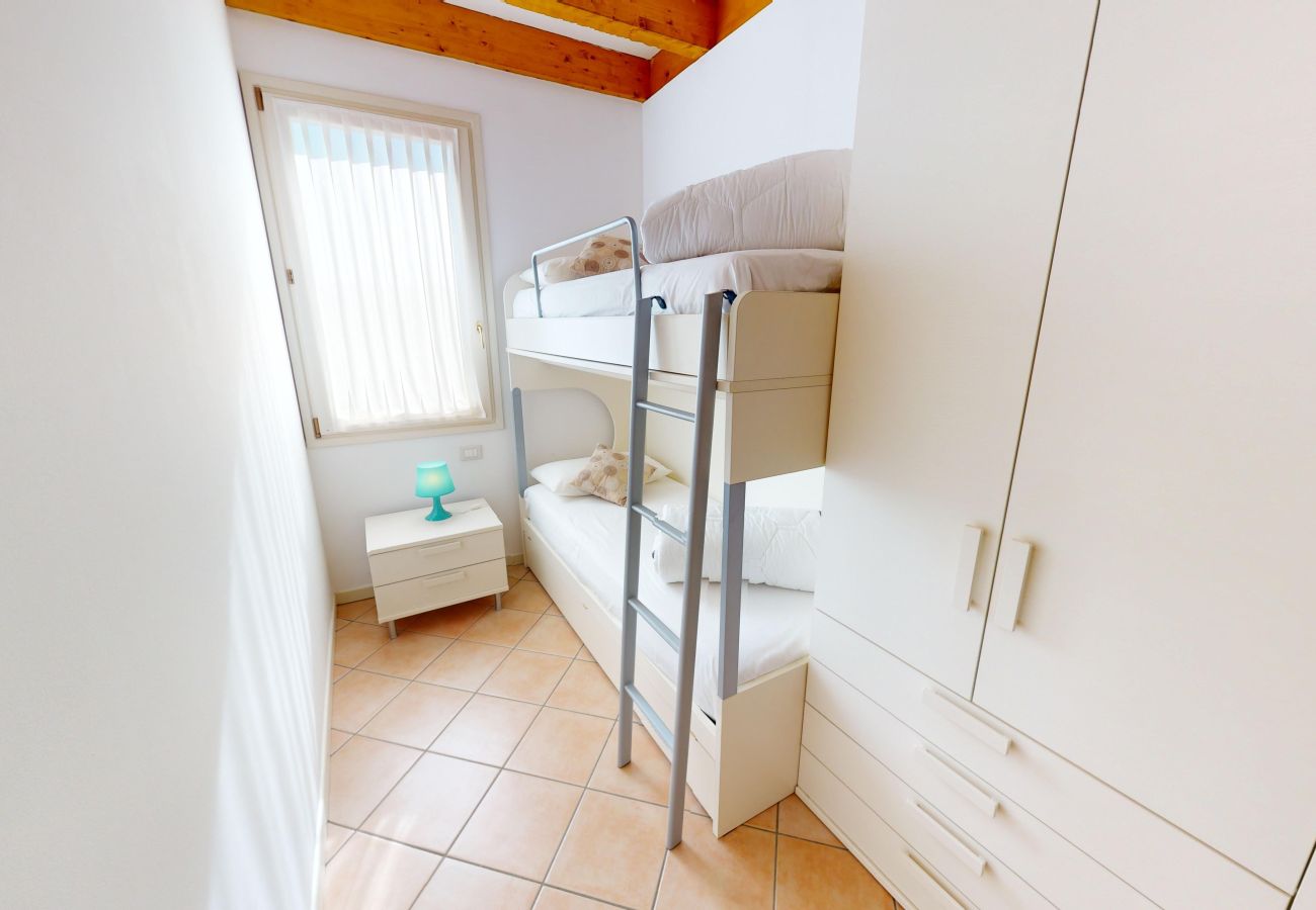 Apartment in Manerba del Garda - Vento di Lago 