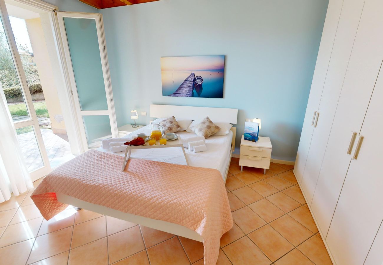 Apartment in Manerba del Garda - Vento di Lago 
