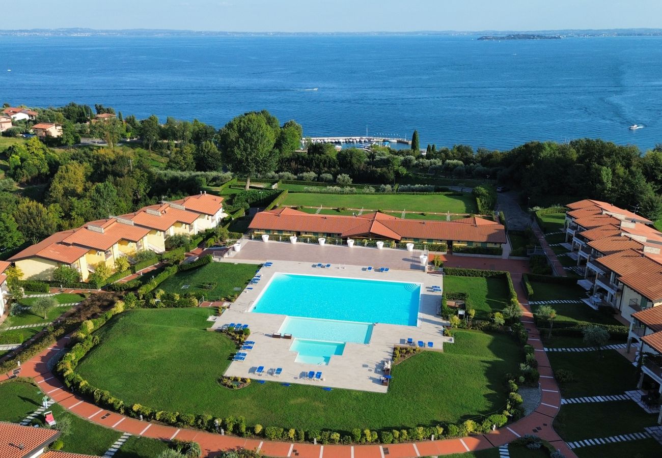 Apartment in Manerba del Garda - Vento di Lago 