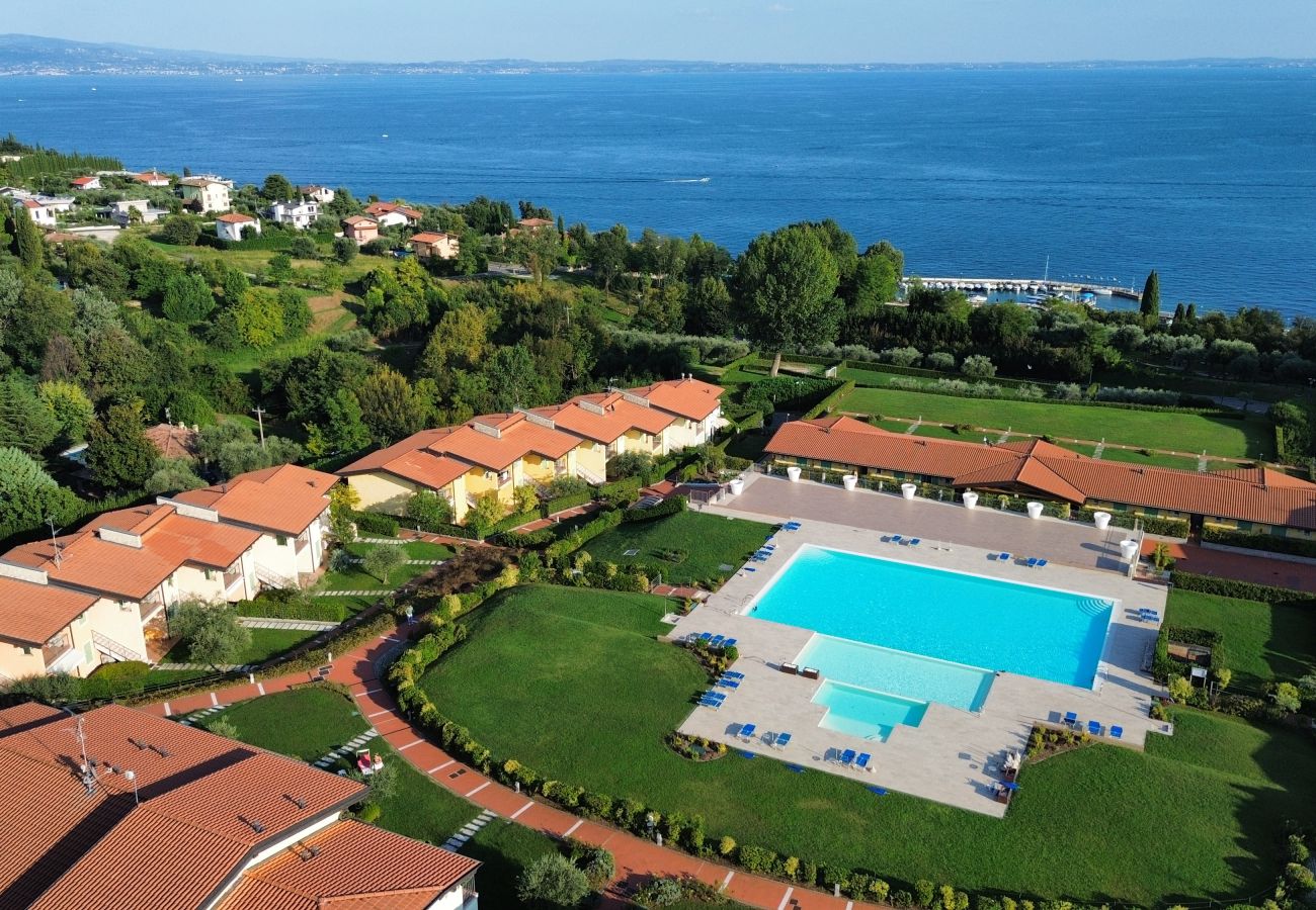 Apartment in Manerba del Garda - Vento di Lago 