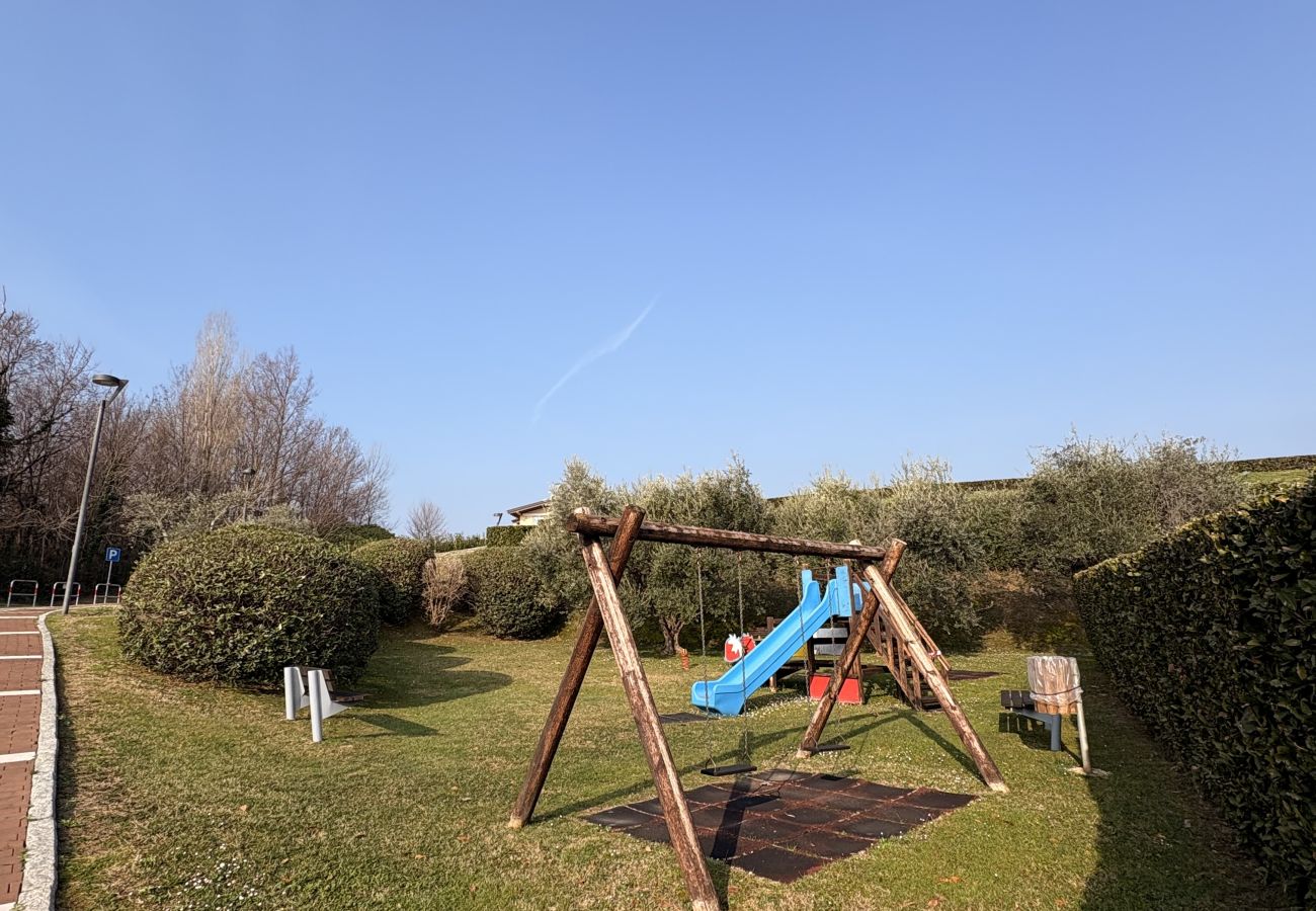 Apartment in Manerba del Garda - Vento di Lago 