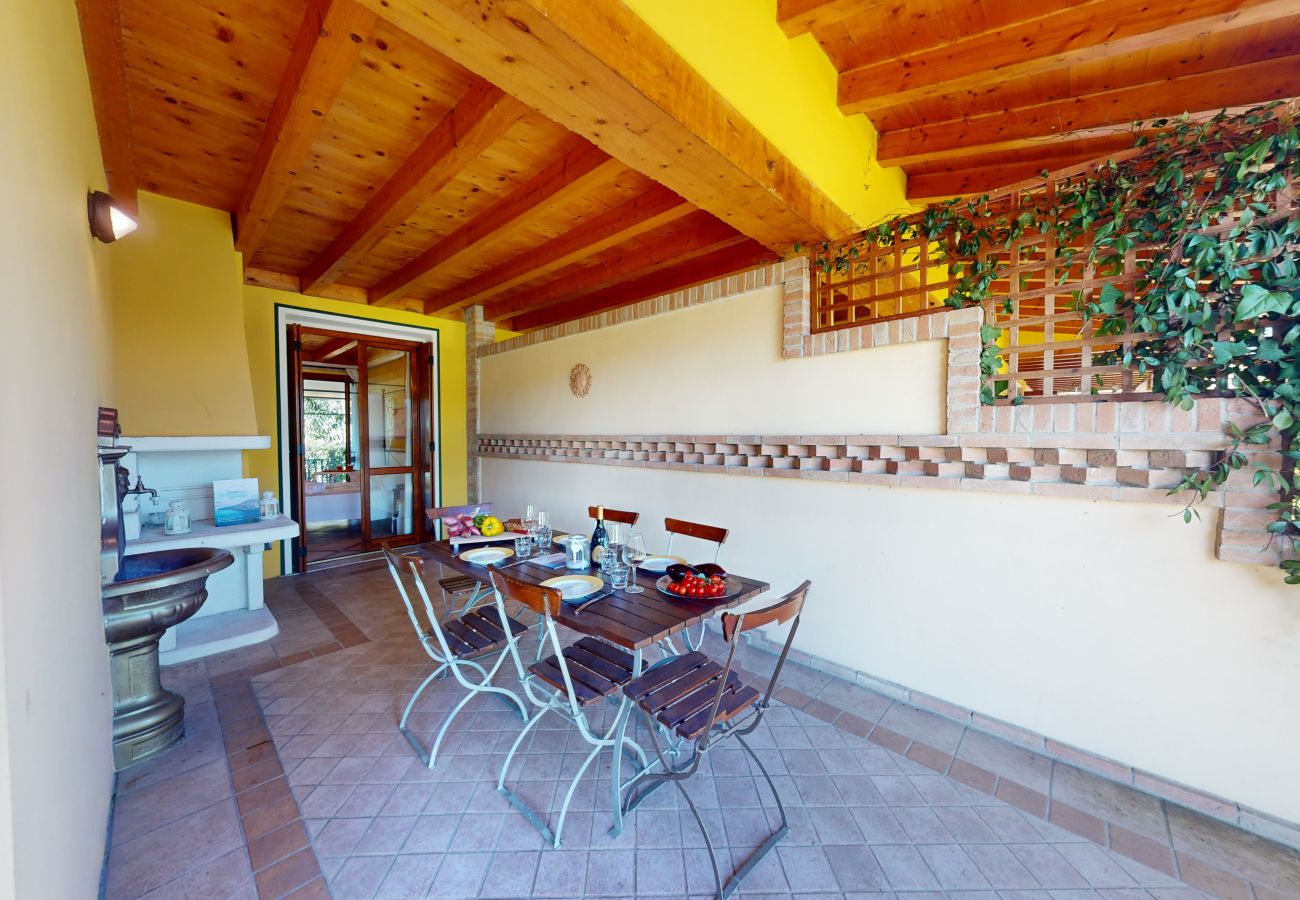 Apartment in Padenghe sul Garda - Garda Pleasure By Bookinggardalake