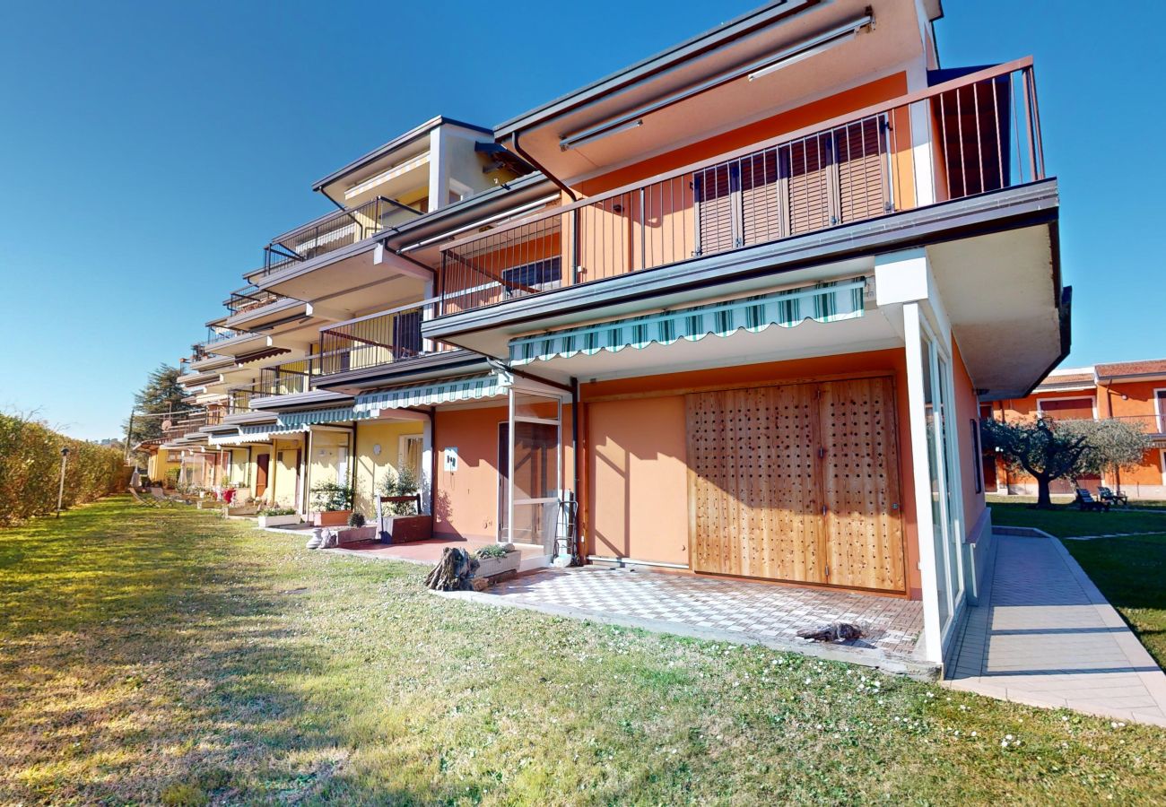 Apartment in Manerba del Garda - Appartamento Maria Elena