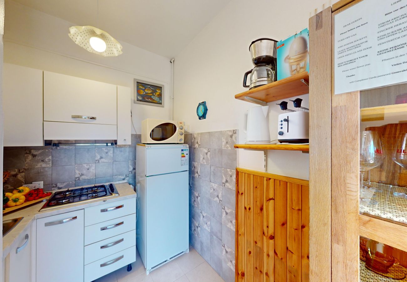 Apartment in Manerba del Garda - Appartamento Maria Elena