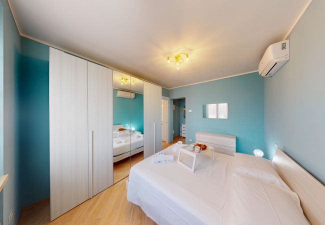 Apartment in Manerba del Garda - Pinko House