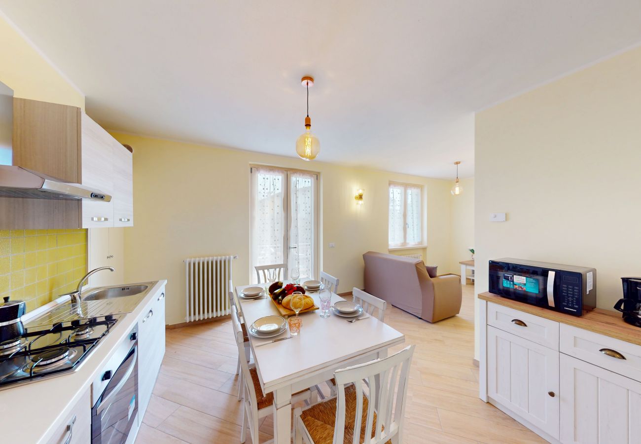 Apartment in Manerba del Garda - Pinko House