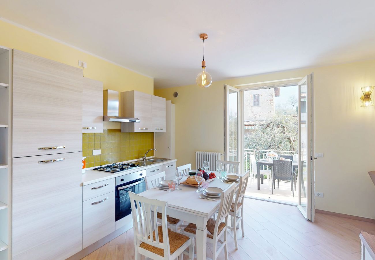 Apartment in Manerba del Garda - Pinko House