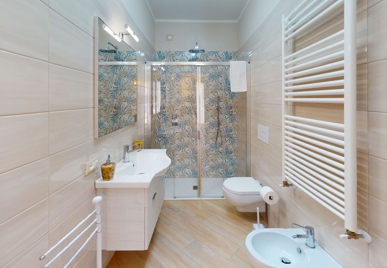 Apartment in Manerba del Garda - Pinko House