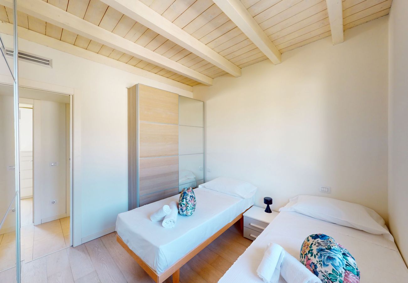 Villa in Manerba del Garda - Villa Dolcevita