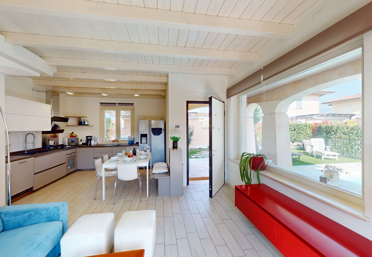 Villa in Manerba del Garda - Villa Dolcevita