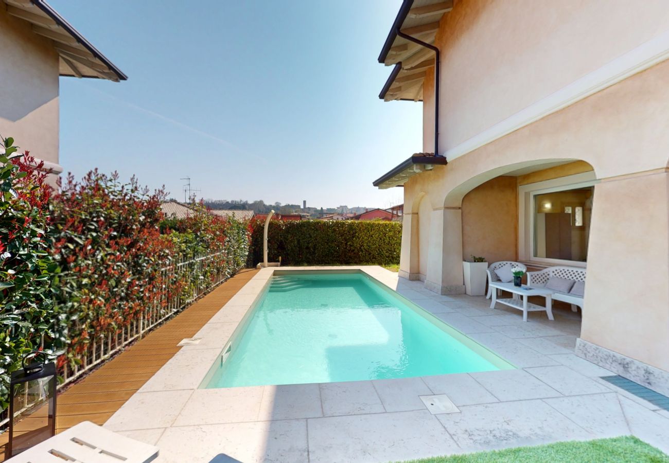 Villa in Manerba del Garda - Villa Dolcevita