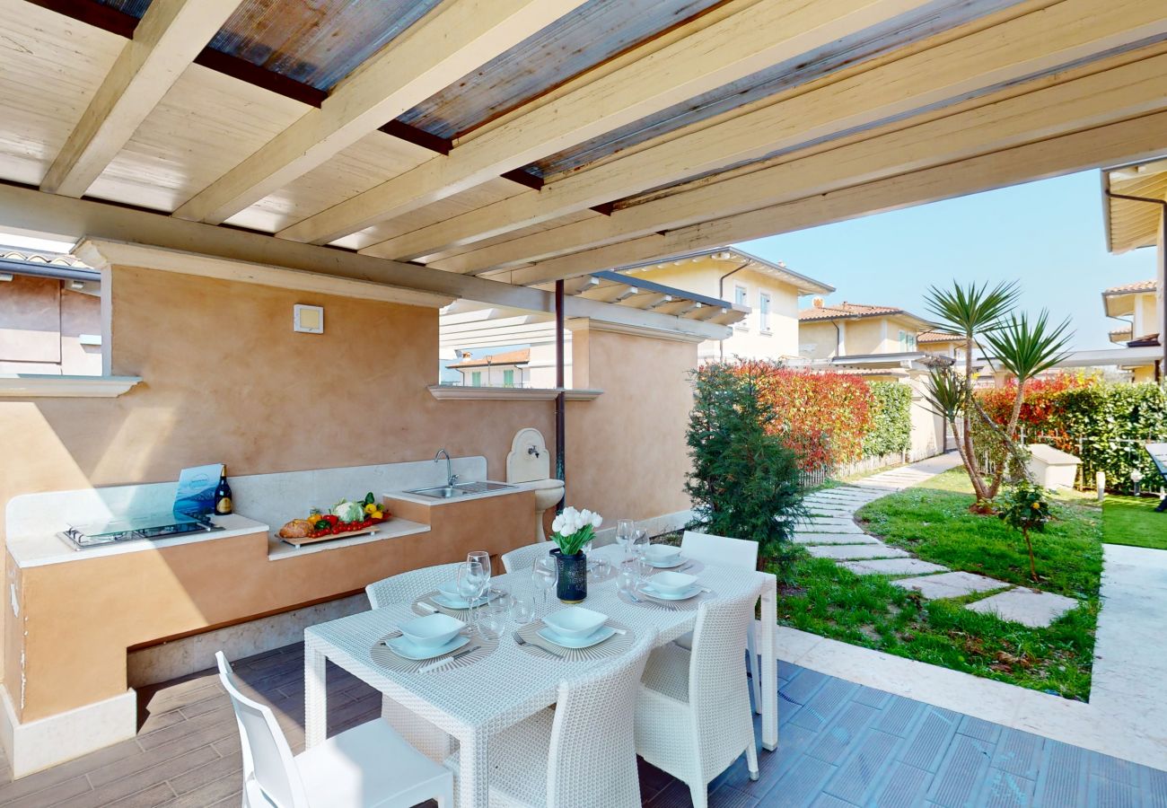 Villa in Manerba del Garda - Villa Dolcevita
