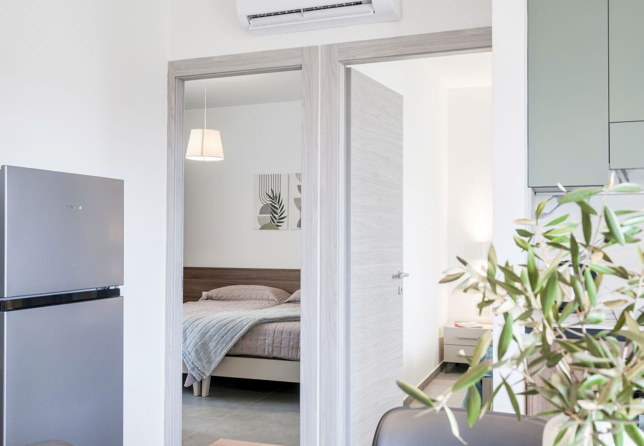 Apartment in Lazise - Regarda - Modern and spacious apartment Caesar with pool