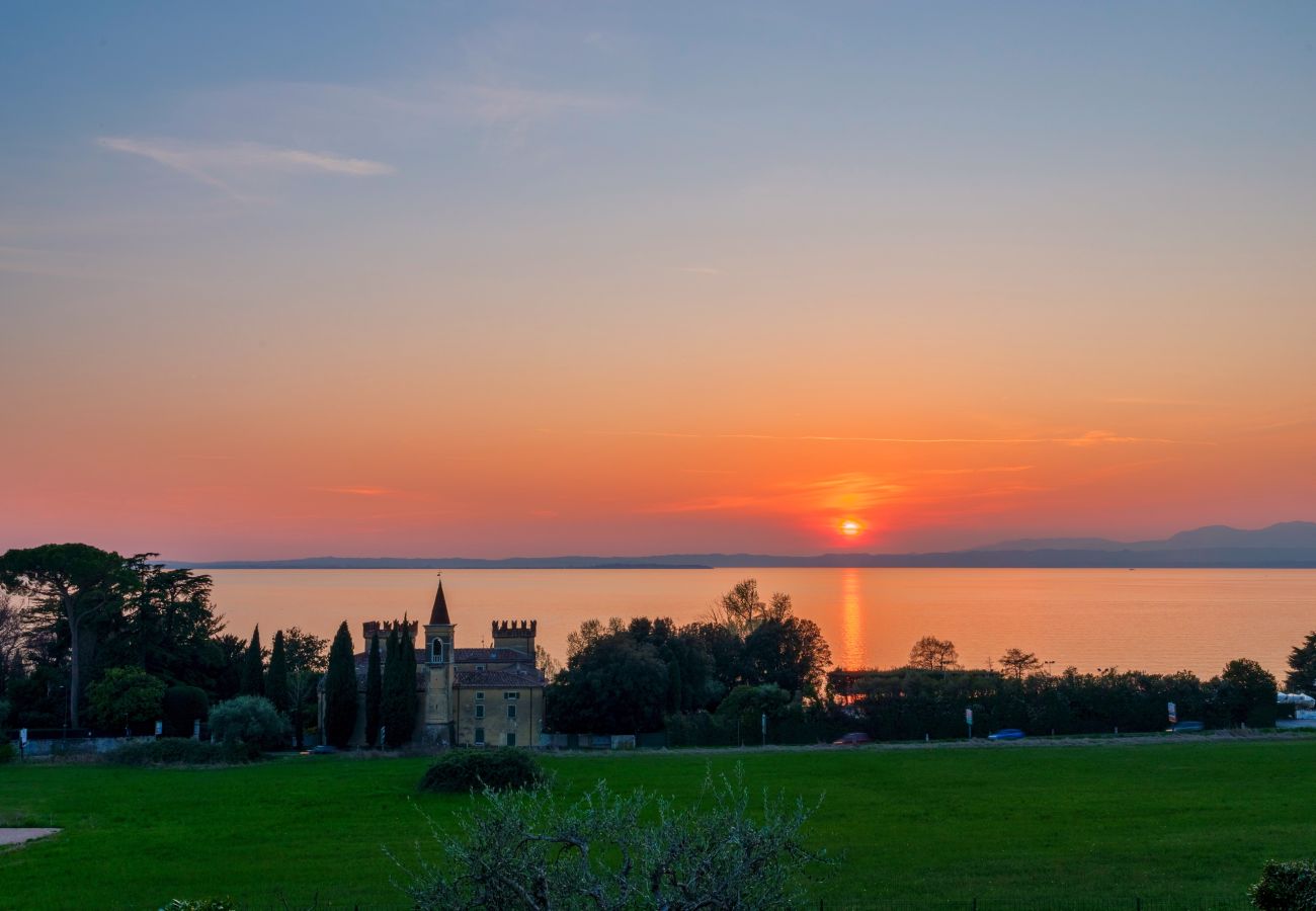 Apartment in Lazise - Regarda - Sogno View Apartment with pool and lake view