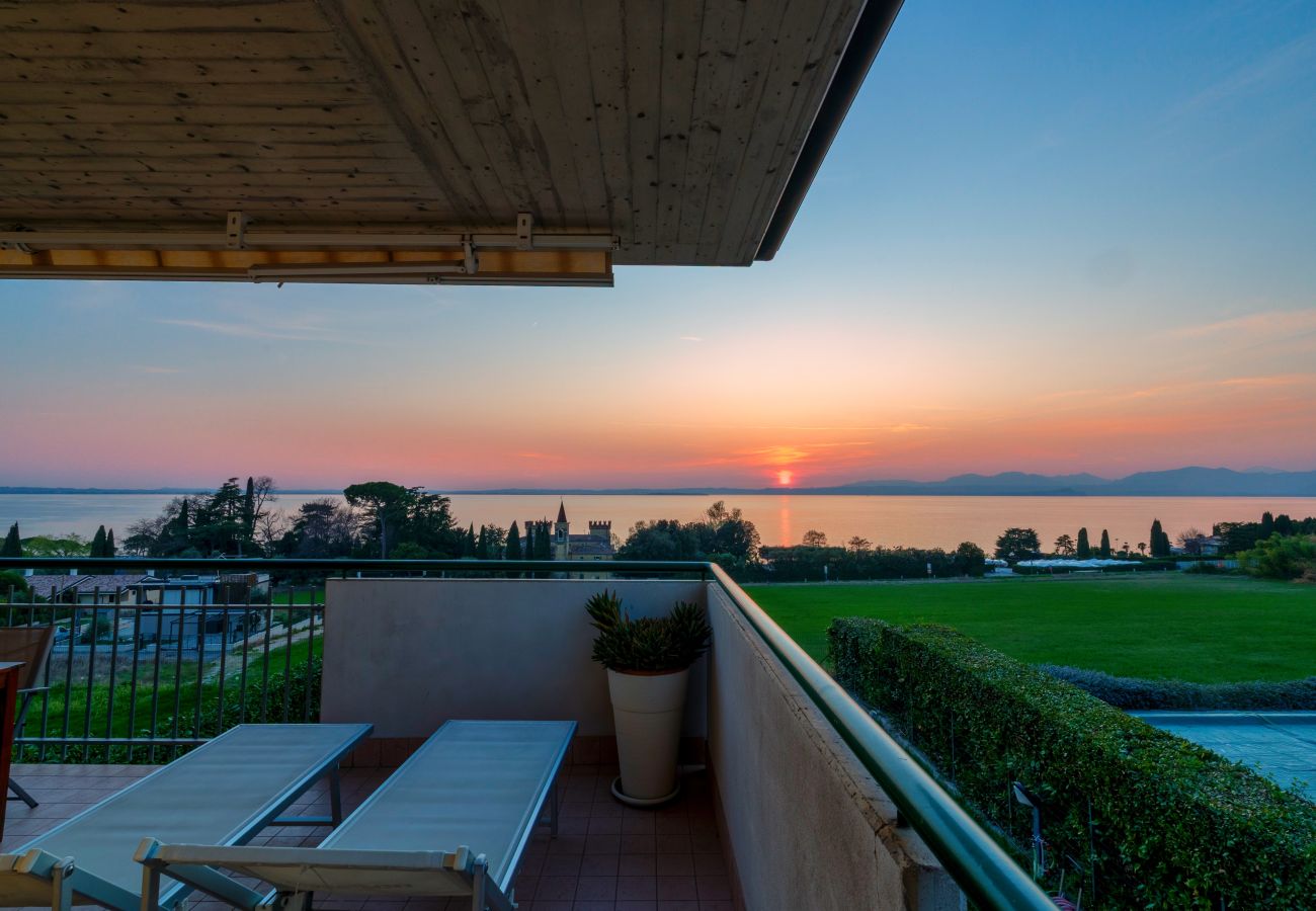 Apartment in Lazise - Regarda - Sogno View Apartment with pool and lake view