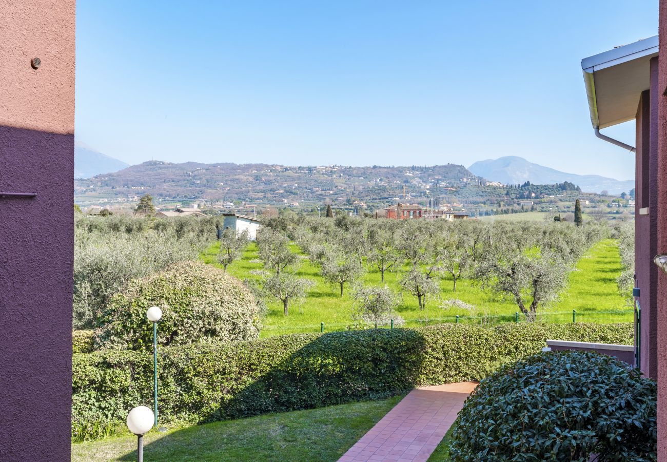 Apartment in Bardolino - Regarda - Apartment Blue View 3 with lake view and pool