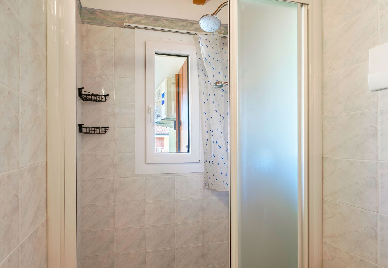Apartment in Lazise - Regarda - Apple Flat with pool and covered parking
