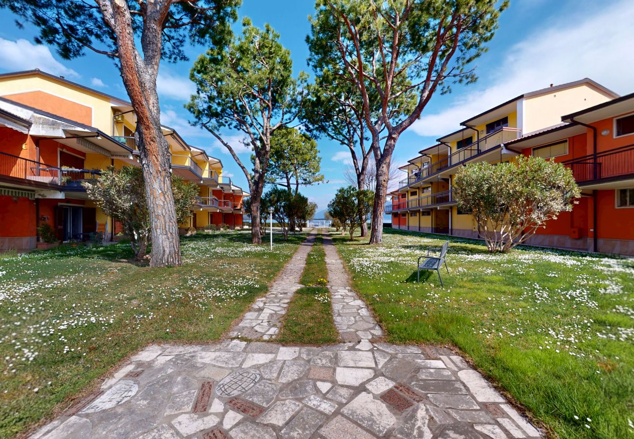 Apartment in Manerba del Garda - Casa Marisol