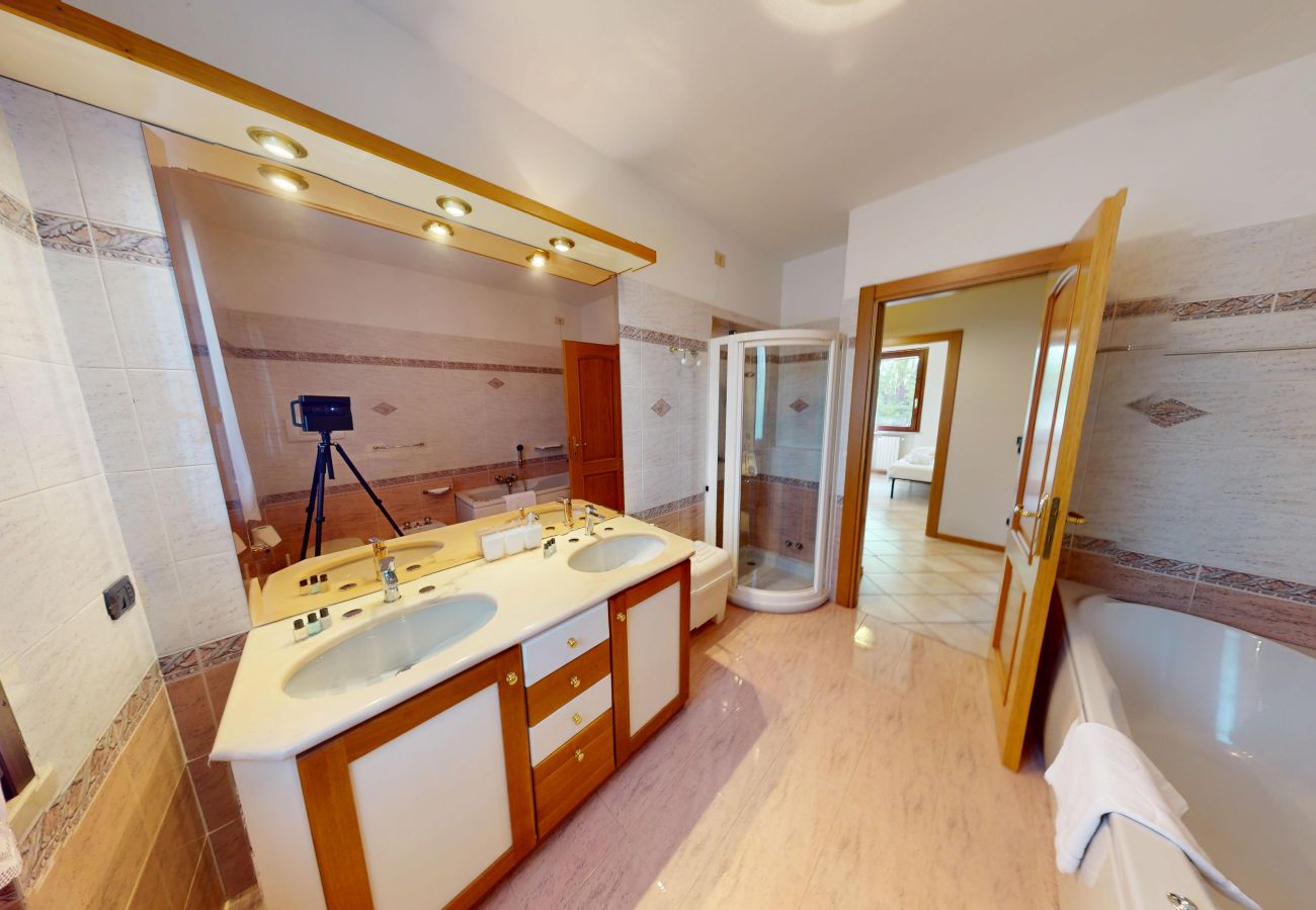 Villa in Manerba del Garda - casa arcoiris