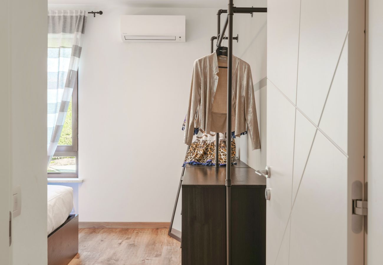 Apartment in Bardolino - Regarda - Emerald apartment near the beach with pool