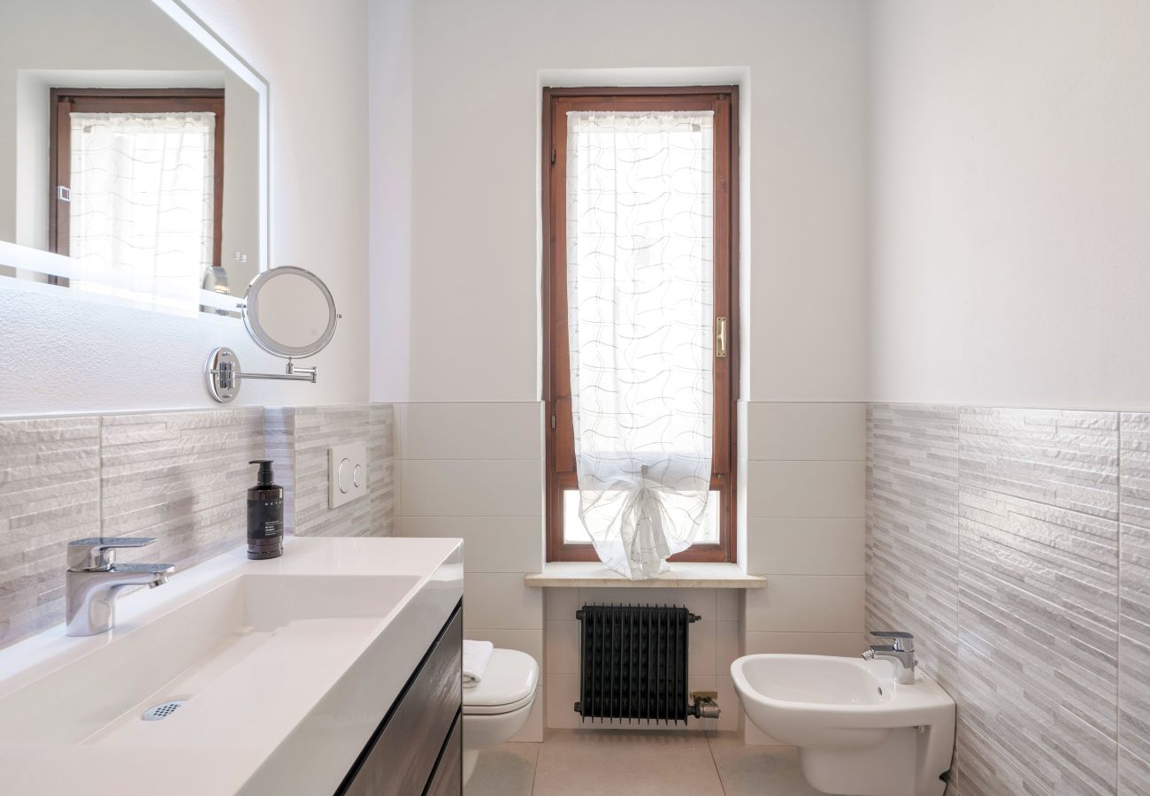 Apartment in Bardolino - Regarda - Emerald apartment near the beach with pool