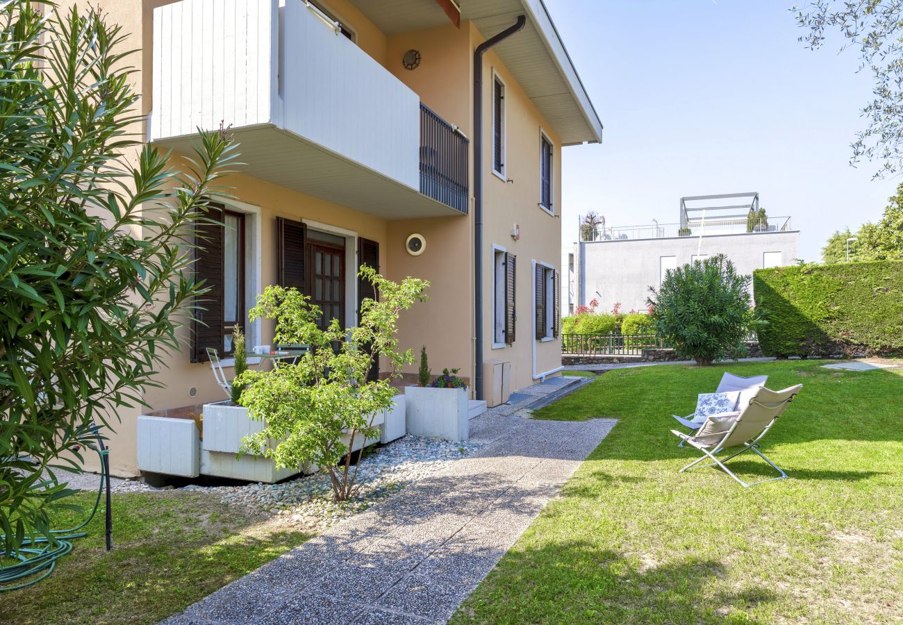 Apartment in Bardolino - Regarda - Emerald apartment near the beach with pool