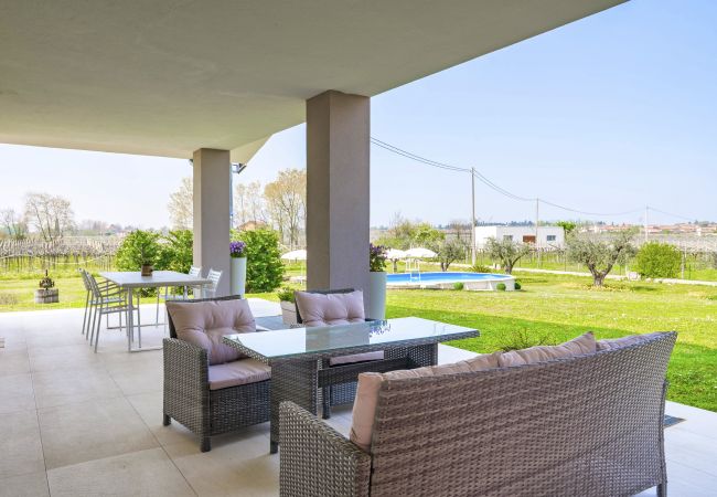 Apartment in Lazise - Regarda - Lagobaldo Apartment with pool and garden