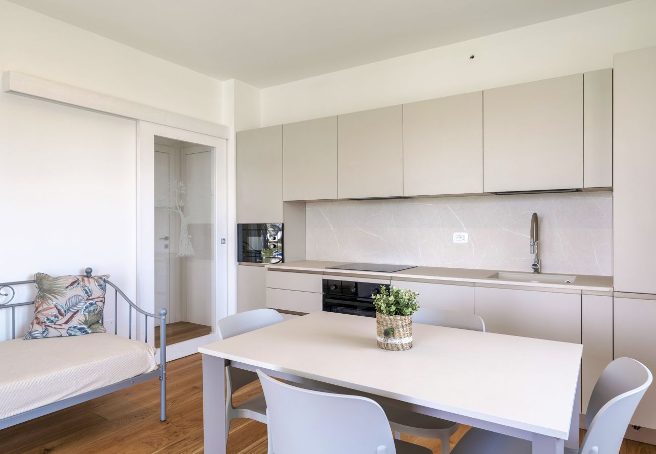 Apartment in Lazise - Regarda - Lagobaldo Apartment with pool and garden