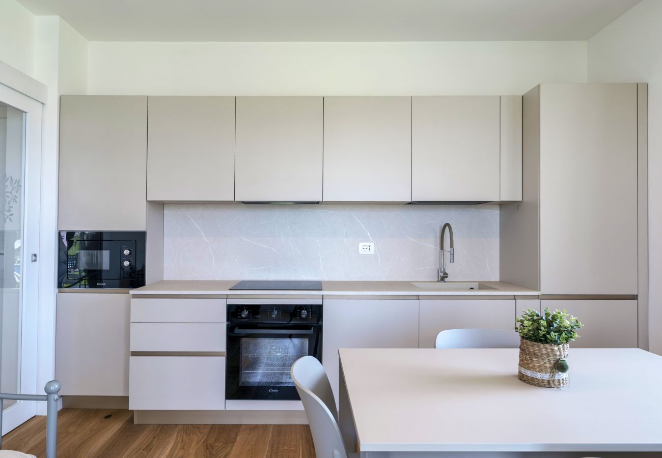 Apartment in Lazise - Regarda - Lagobaldo Apartment with pool and garden