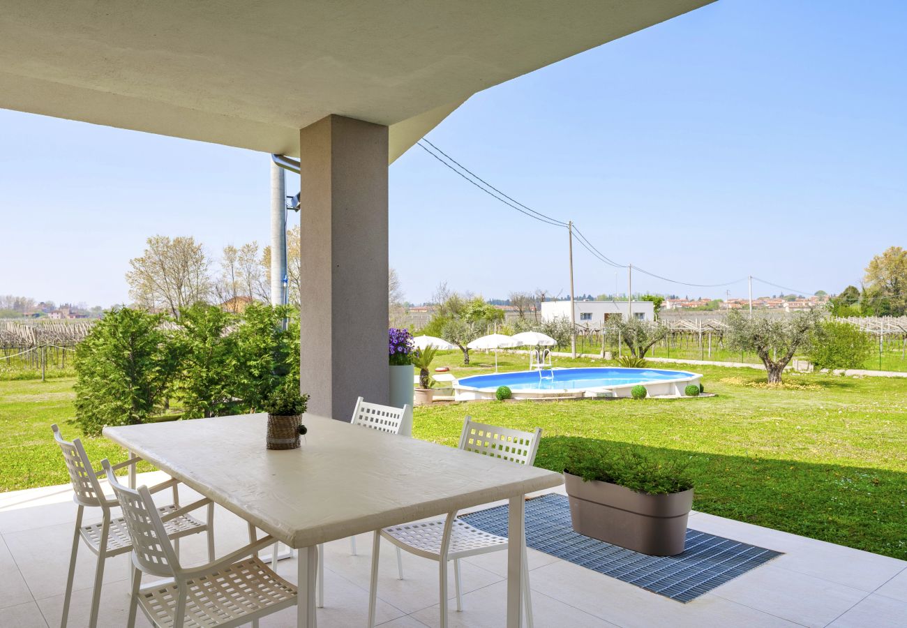 Apartment in Lazise - Regarda - Lagobaldo Apartment with pool and garden