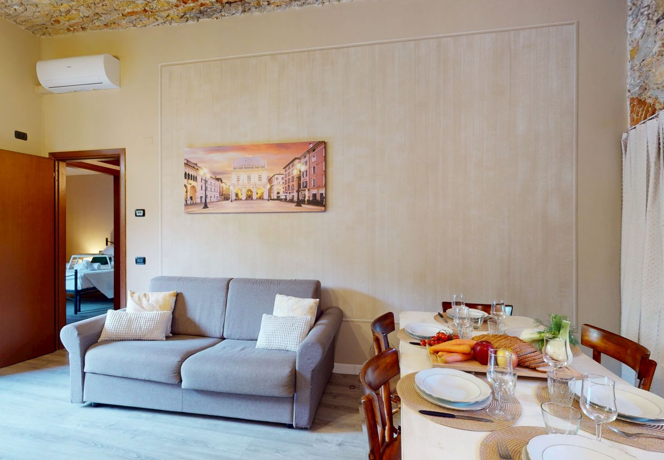 Apartment in Manerba del Garda - La Pietra del Garda