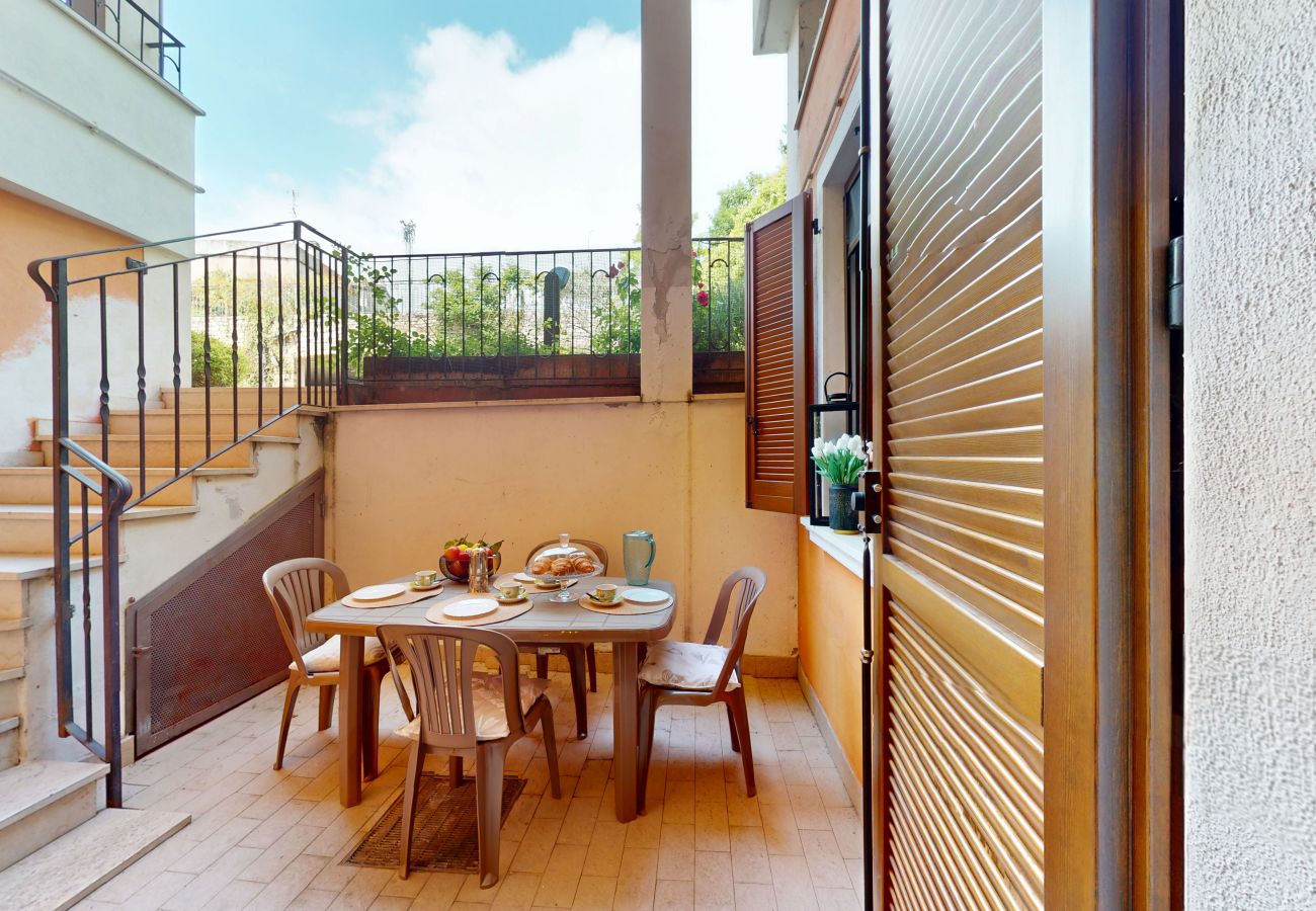 Apartment in Manerba del Garda - La Pietra del Garda