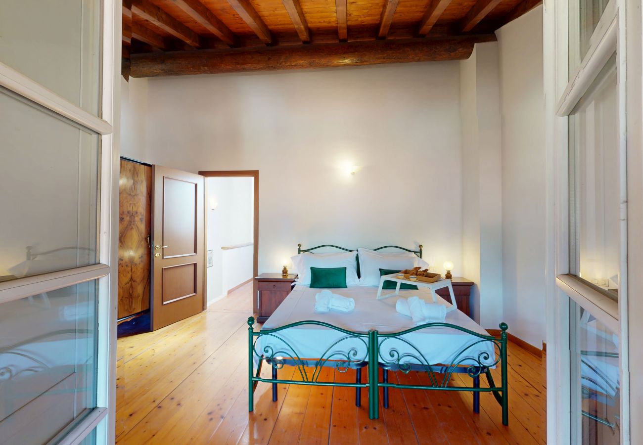 Apartment in San Felice del Benaco - Garda View by Bookinggardalake