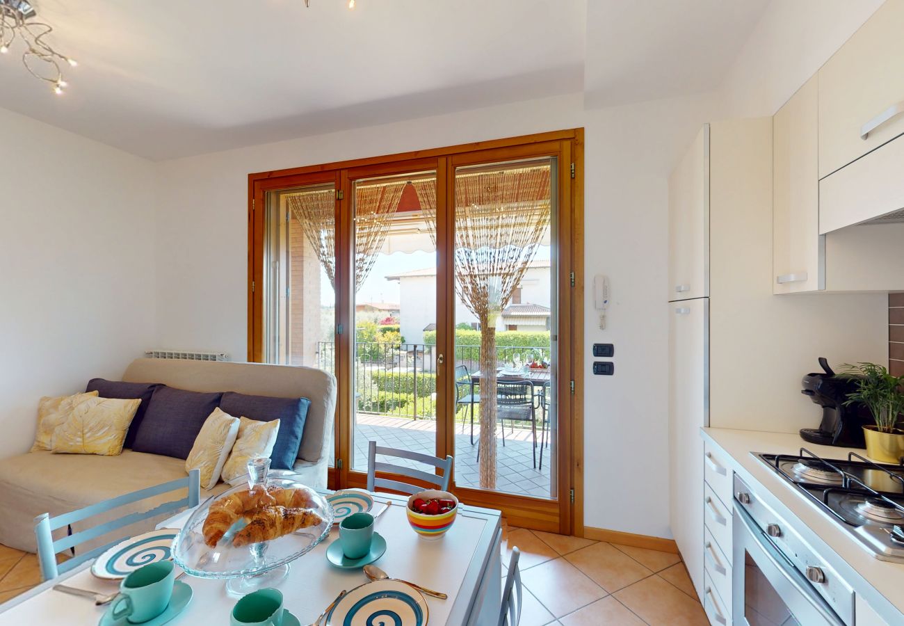 Apartment in Puegnago sul Garda - Adeline's Garda Nest 