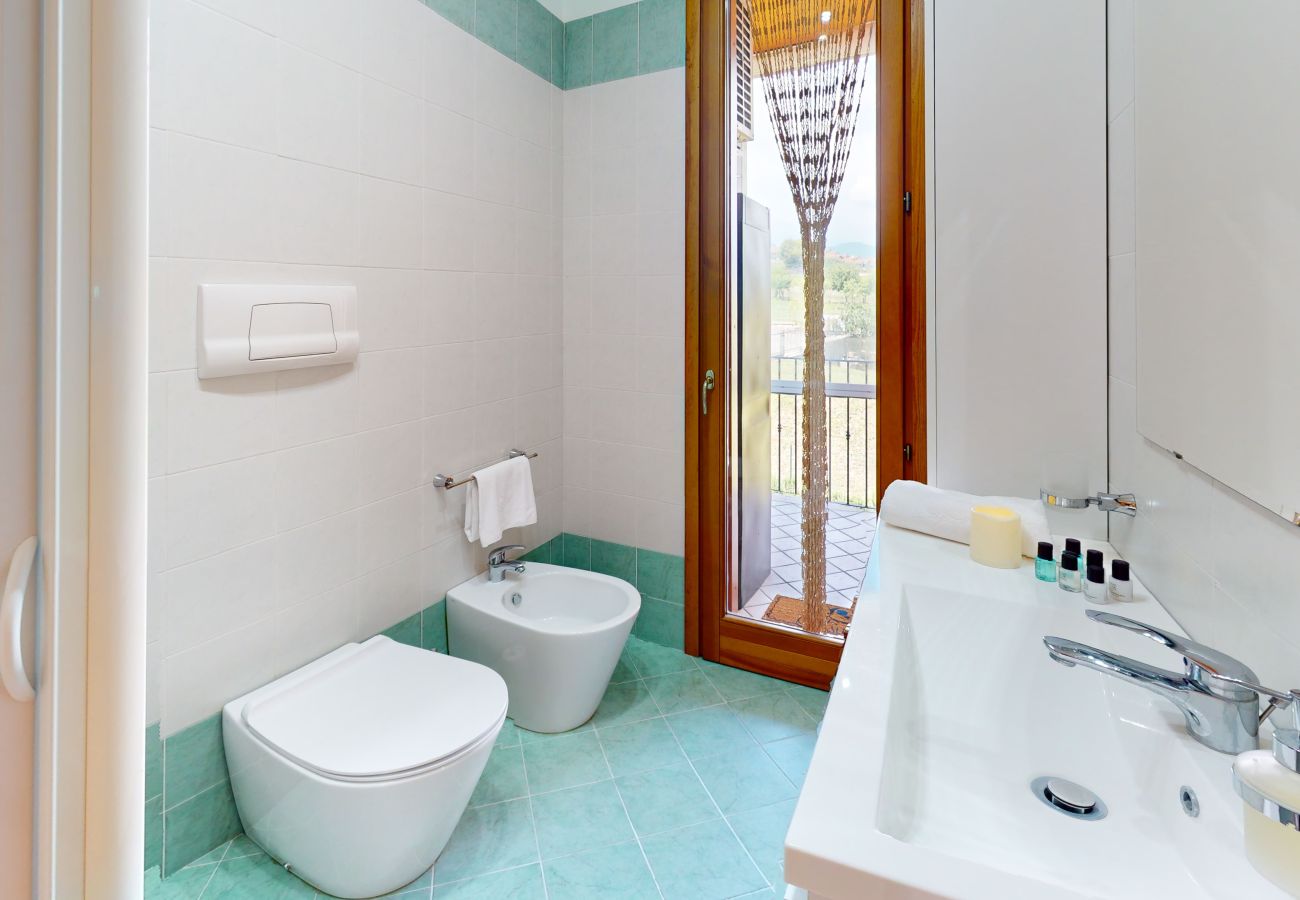 Apartment in Puegnago sul Garda - Adeline's Garda Nest 