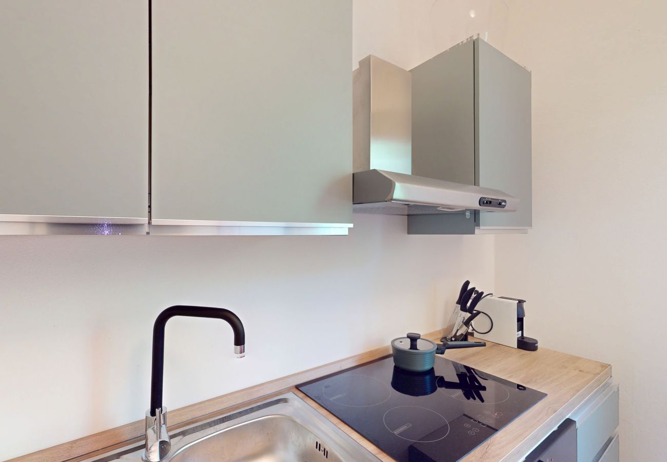 Villa in Manerba del Garda - Villa 7 Bello By Booking Garda Lake