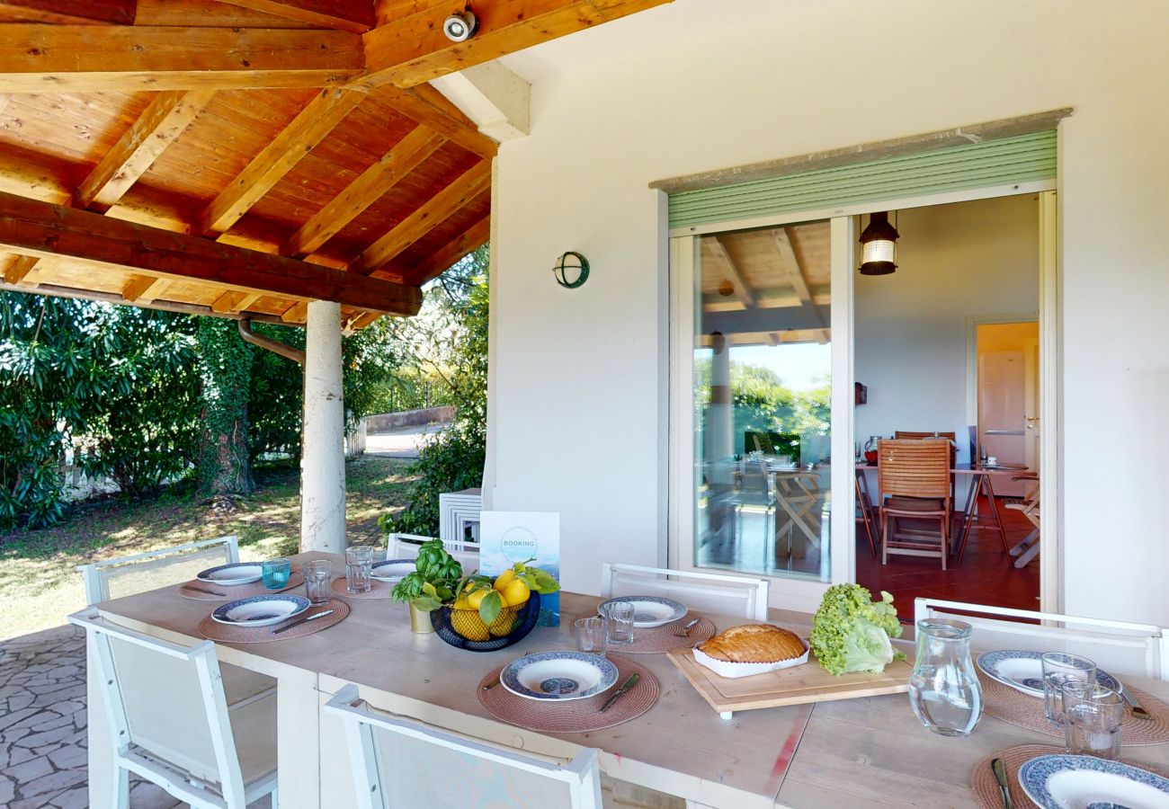 Villa in Manerba del Garda - Villa 7 Bello By Booking Garda Lake