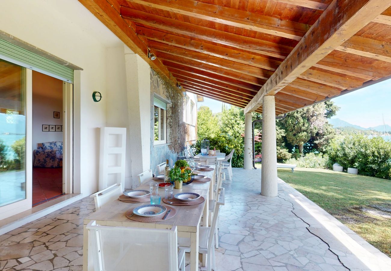 Villa in Manerba del Garda - Villa 7 Bello By Booking Garda Lake