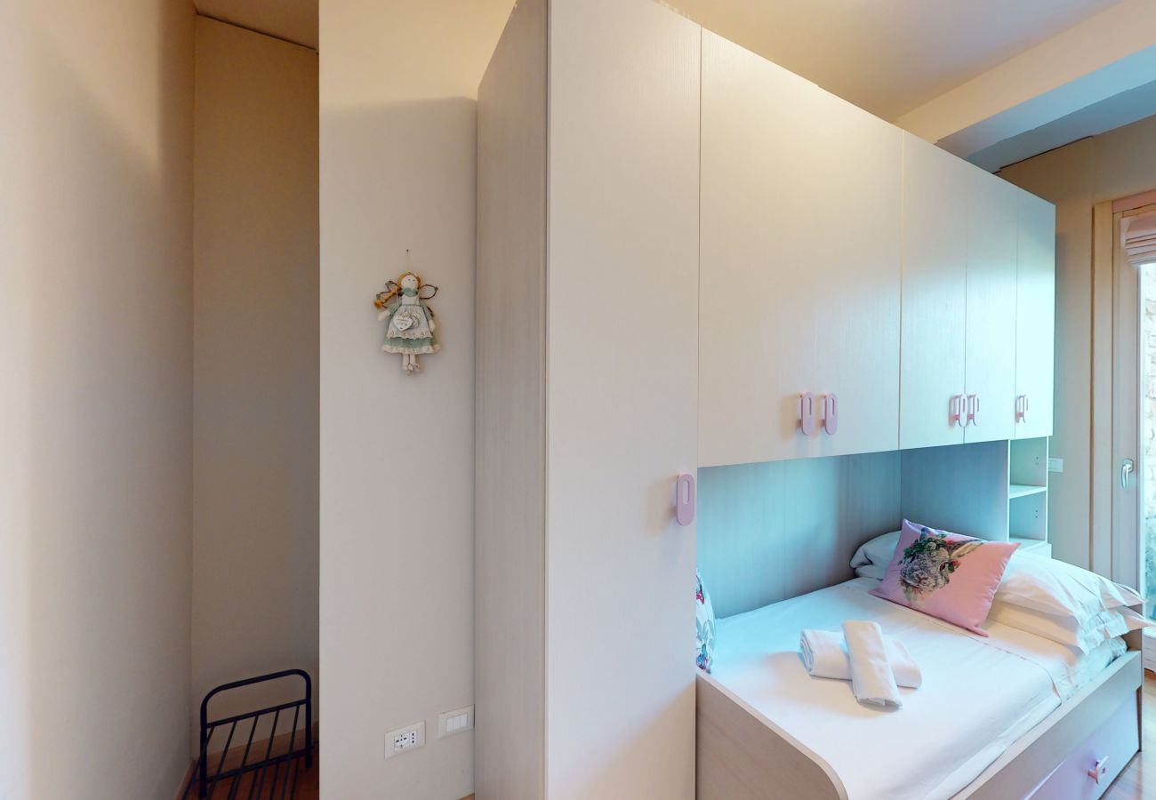 Apartment in Moniga del Garda - Horizon Apartment