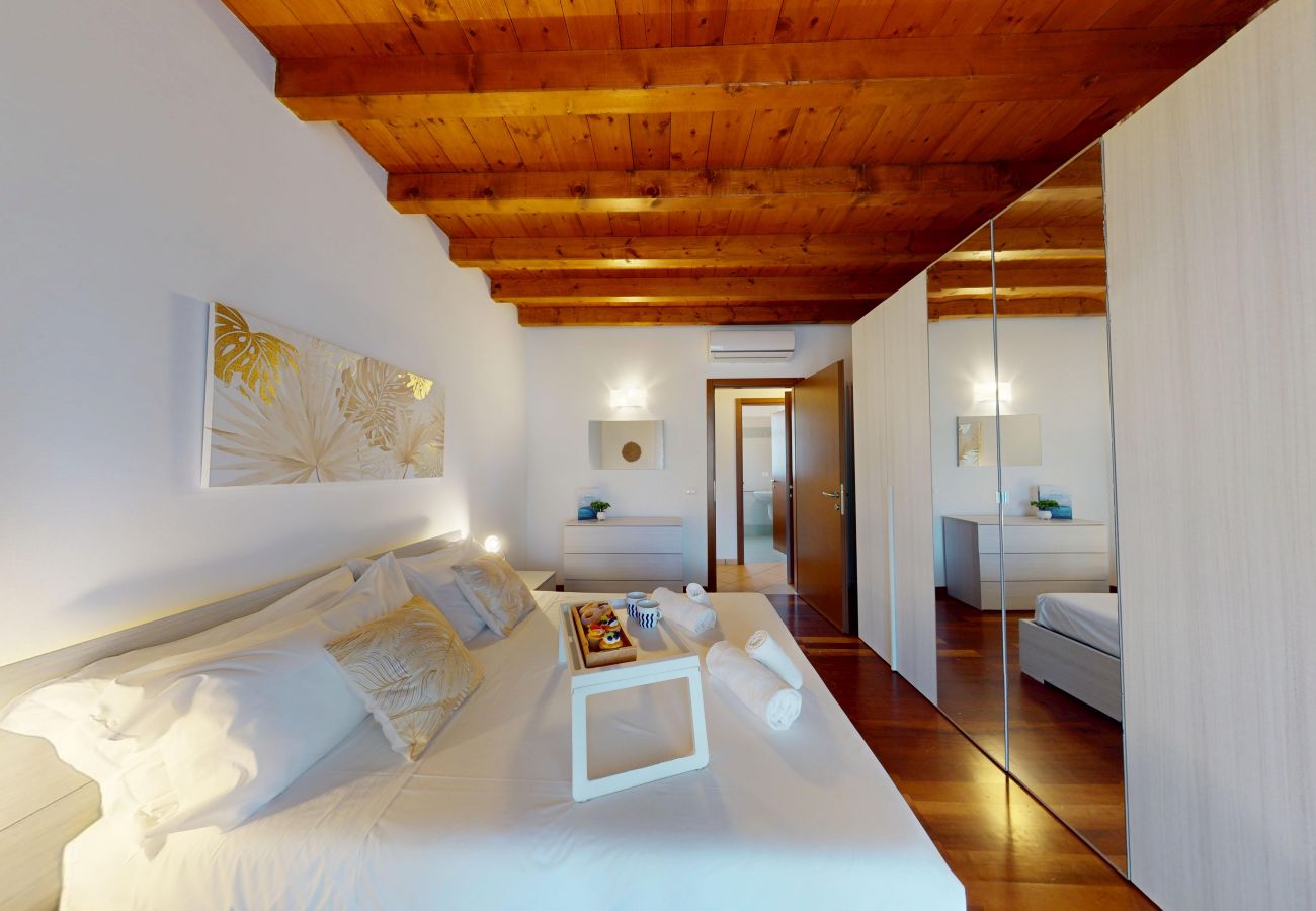 Apartment in Manerba del Garda - Ulivo Apartment