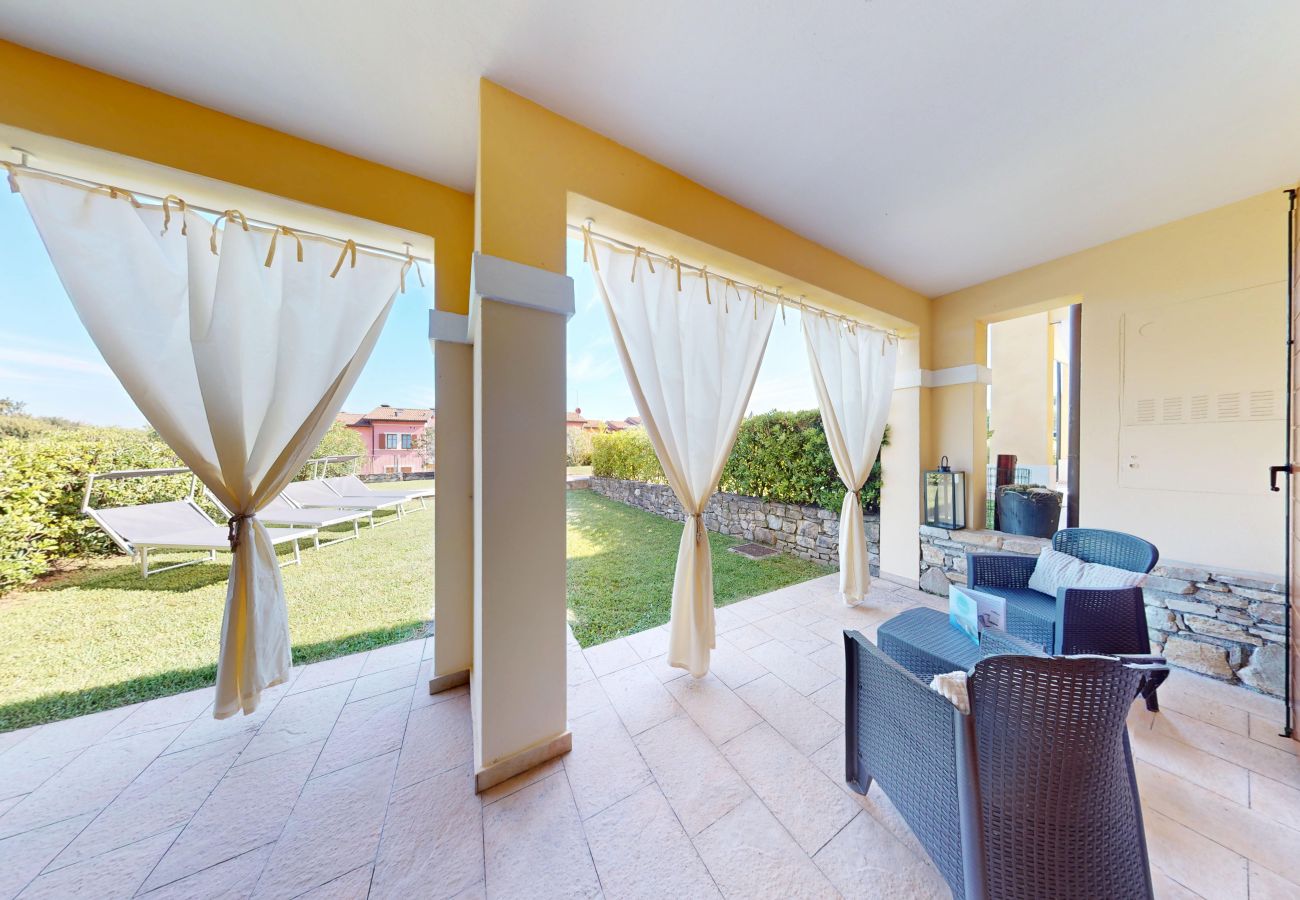 Apartment in Manerba del Garda - Ulivo Apartment