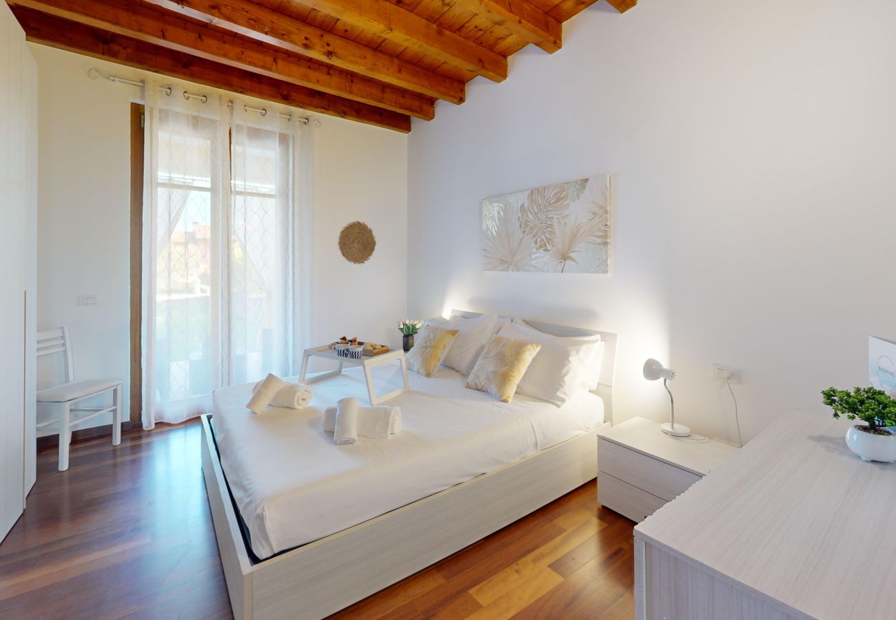 Apartment in Manerba del Garda - Ulivo Apartment