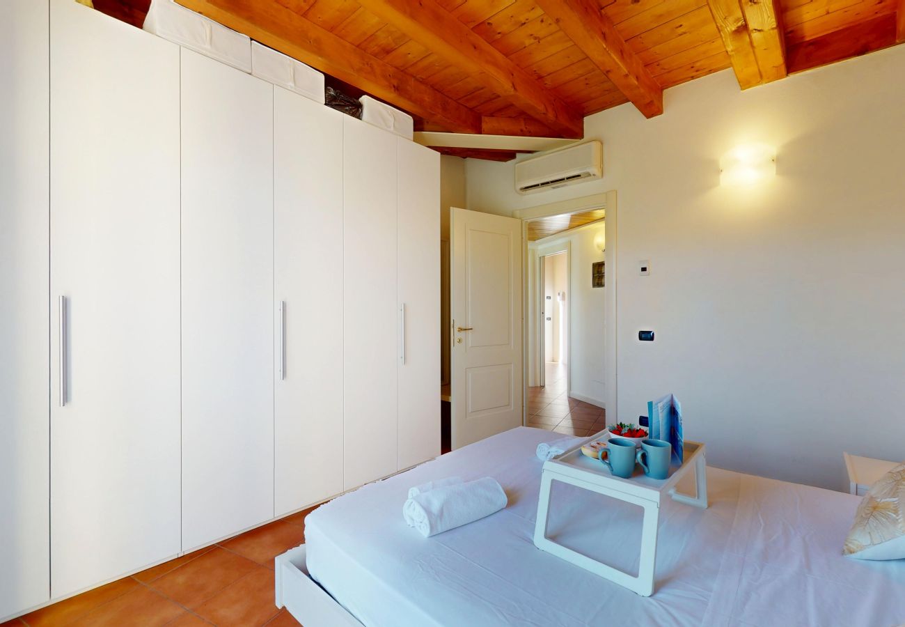 Apartment in Manerba del Garda - Borgo del Torchio C8