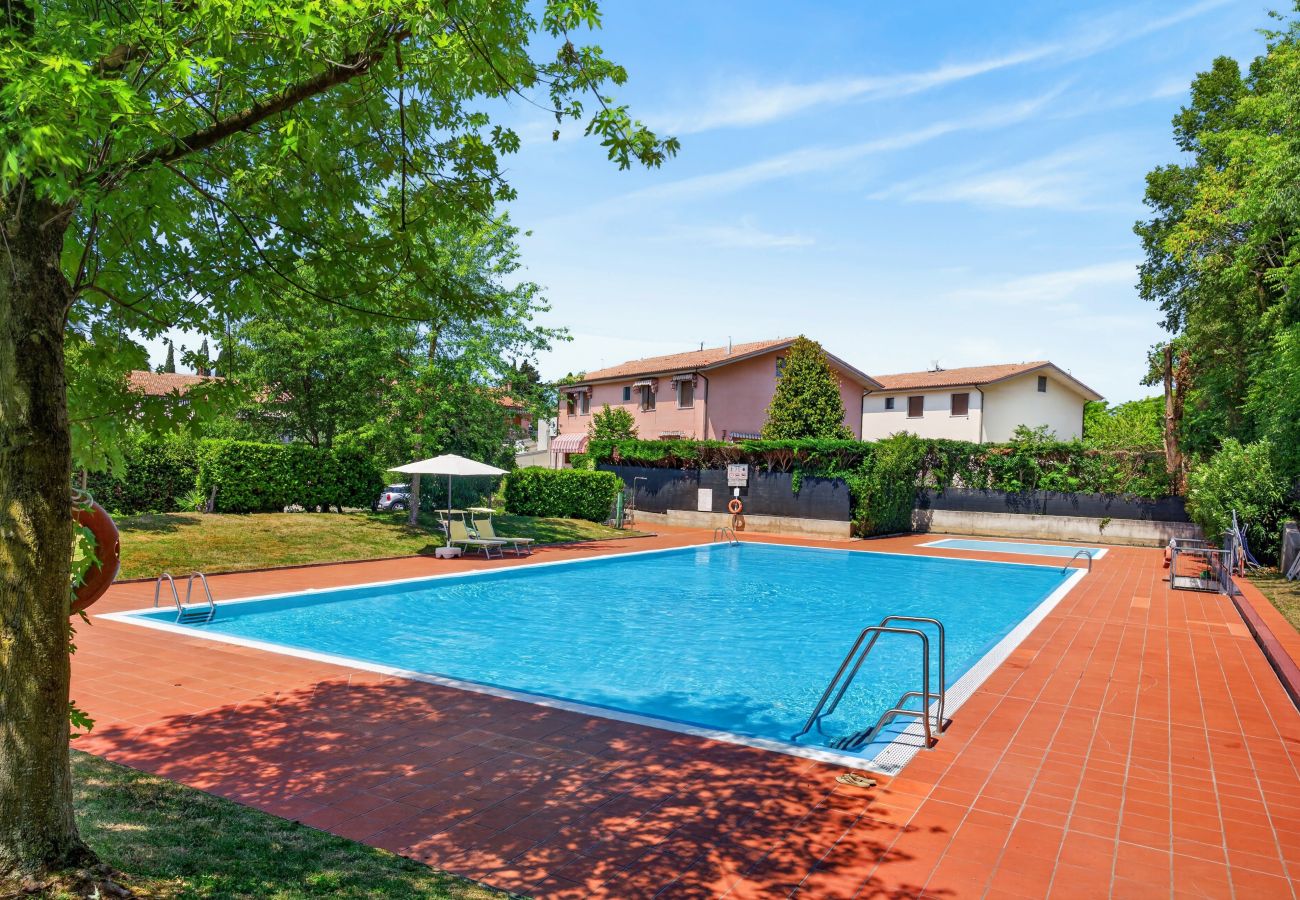 Apartment in Lazise - Regarda - Golden House renewed apartment with pool