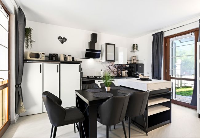  in Lazise - Regarda - Apartment Elvira with swimming pool near to the centre