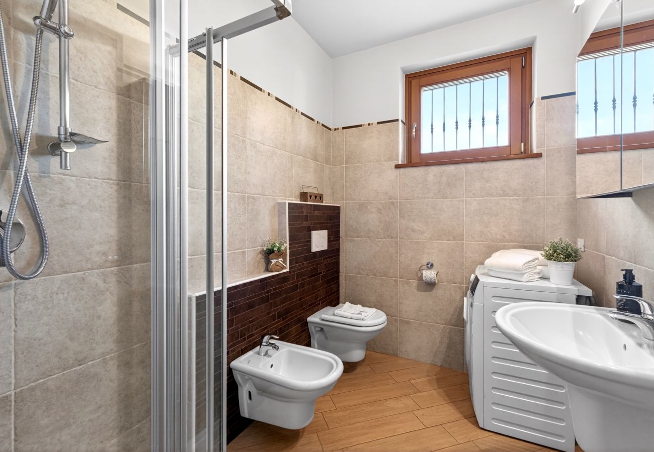 Apartment in Lazise - Regarda - Apartment Daphne with swimming pool and terrace