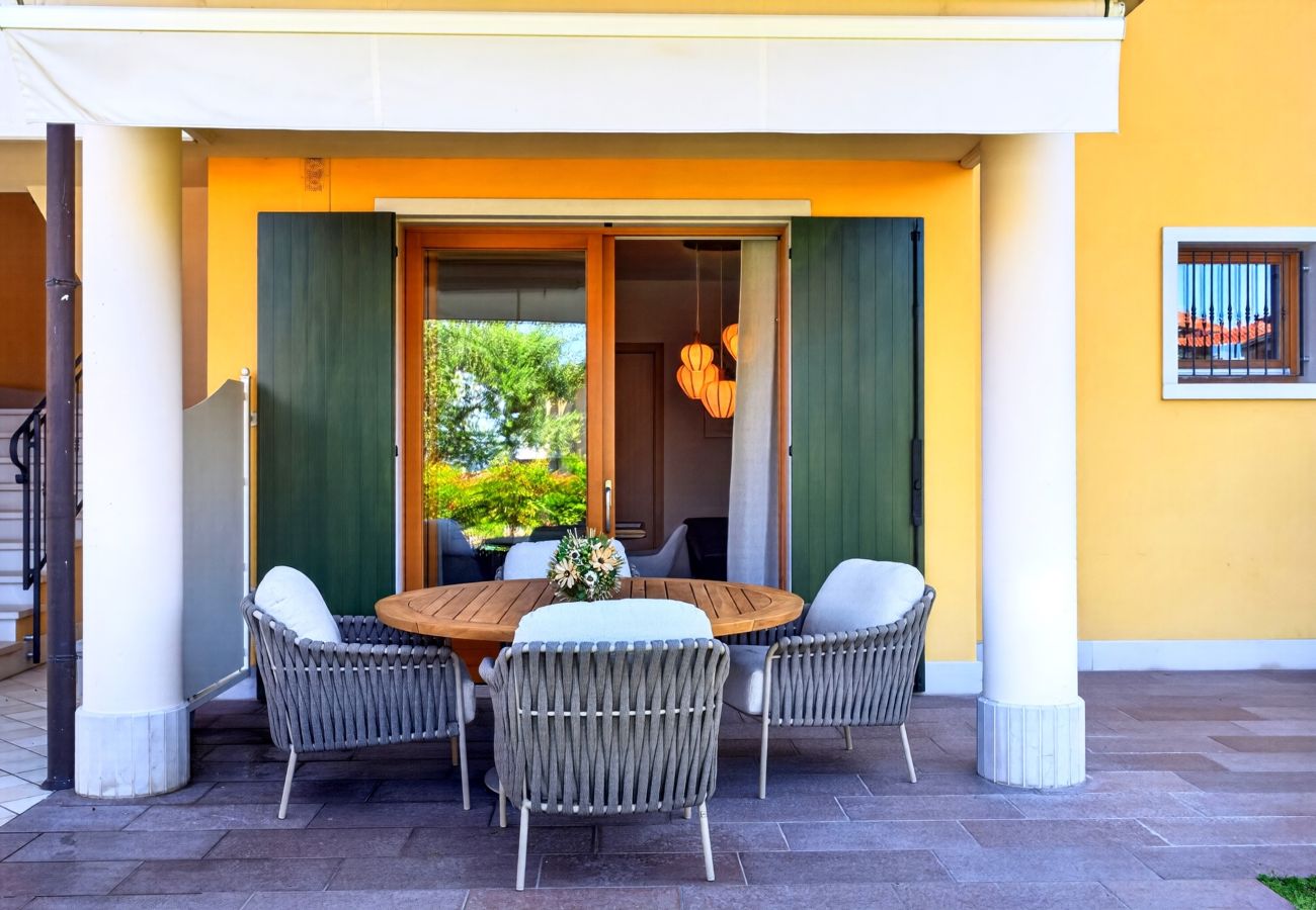 Apartment in Lazise - Regarda - Apartment Daphne with swimming pool and terrace