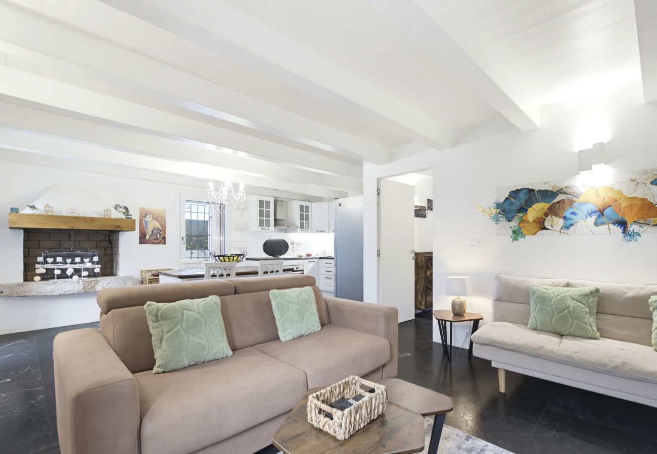 Apartment in Lazise - Regarda - The romantic place, apartment with pool