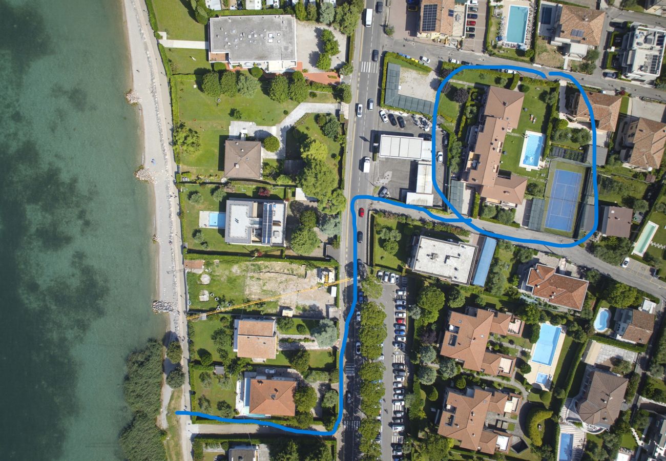 Apartment in Bardolino - Regarda - Basiliko Sport Apartment with tennis and pool